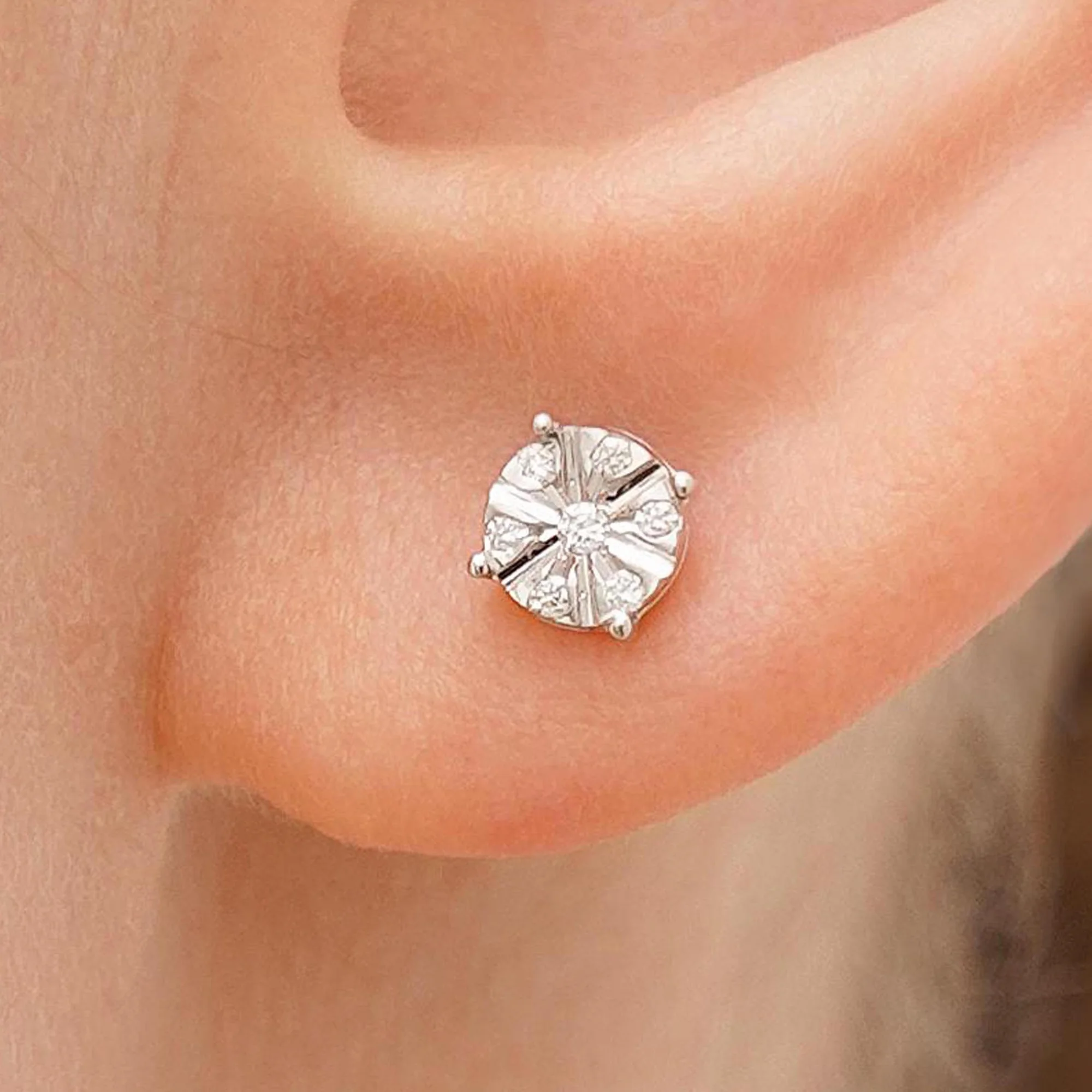Сережки-гвоздики из белого золота с бриллиантами - 1727423 - 1