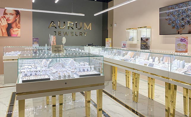 ТРЦ «Hollywood» - Ювелірний бутік AURUM 