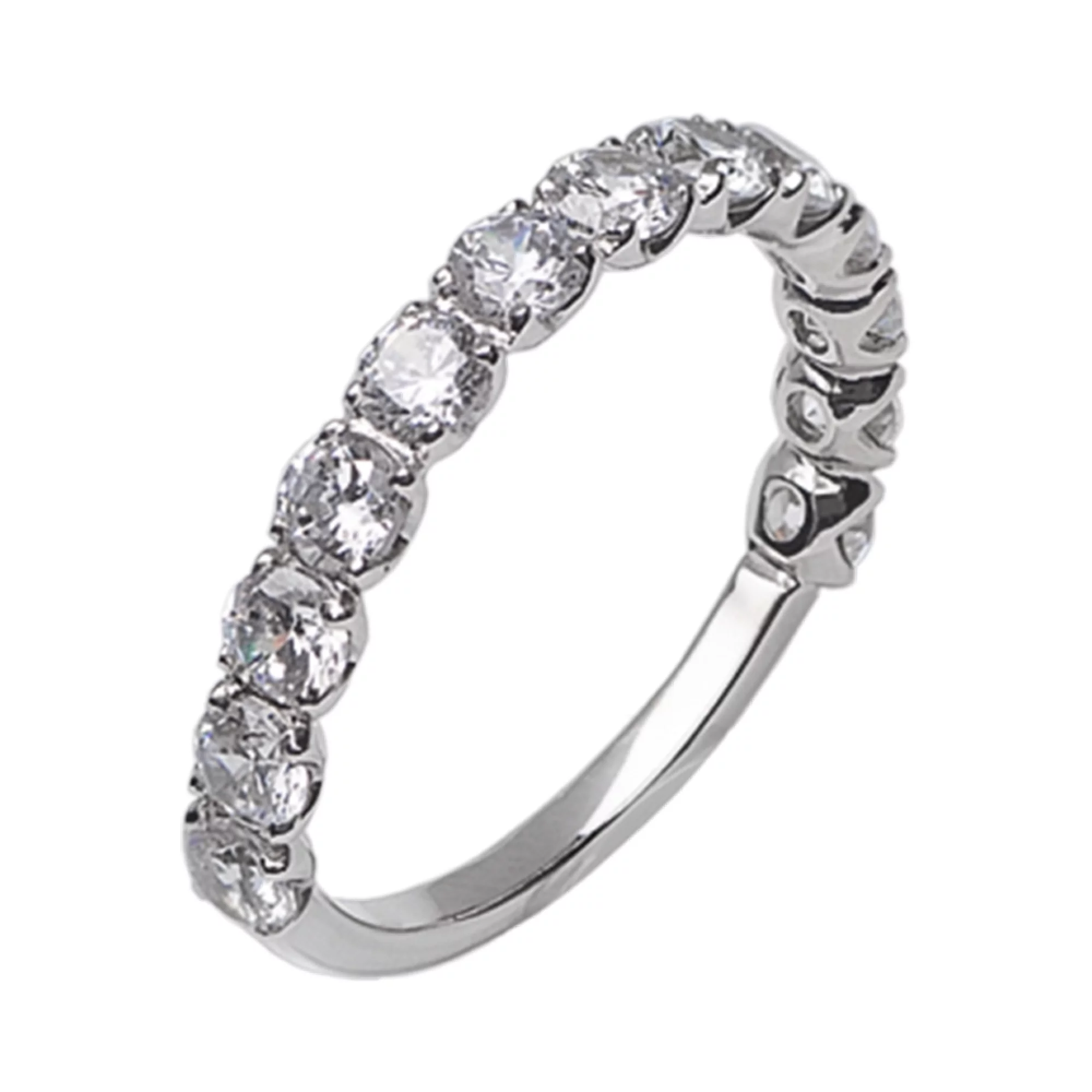 Кольцо из серебра с фианитом - 1444509 – изображение 1