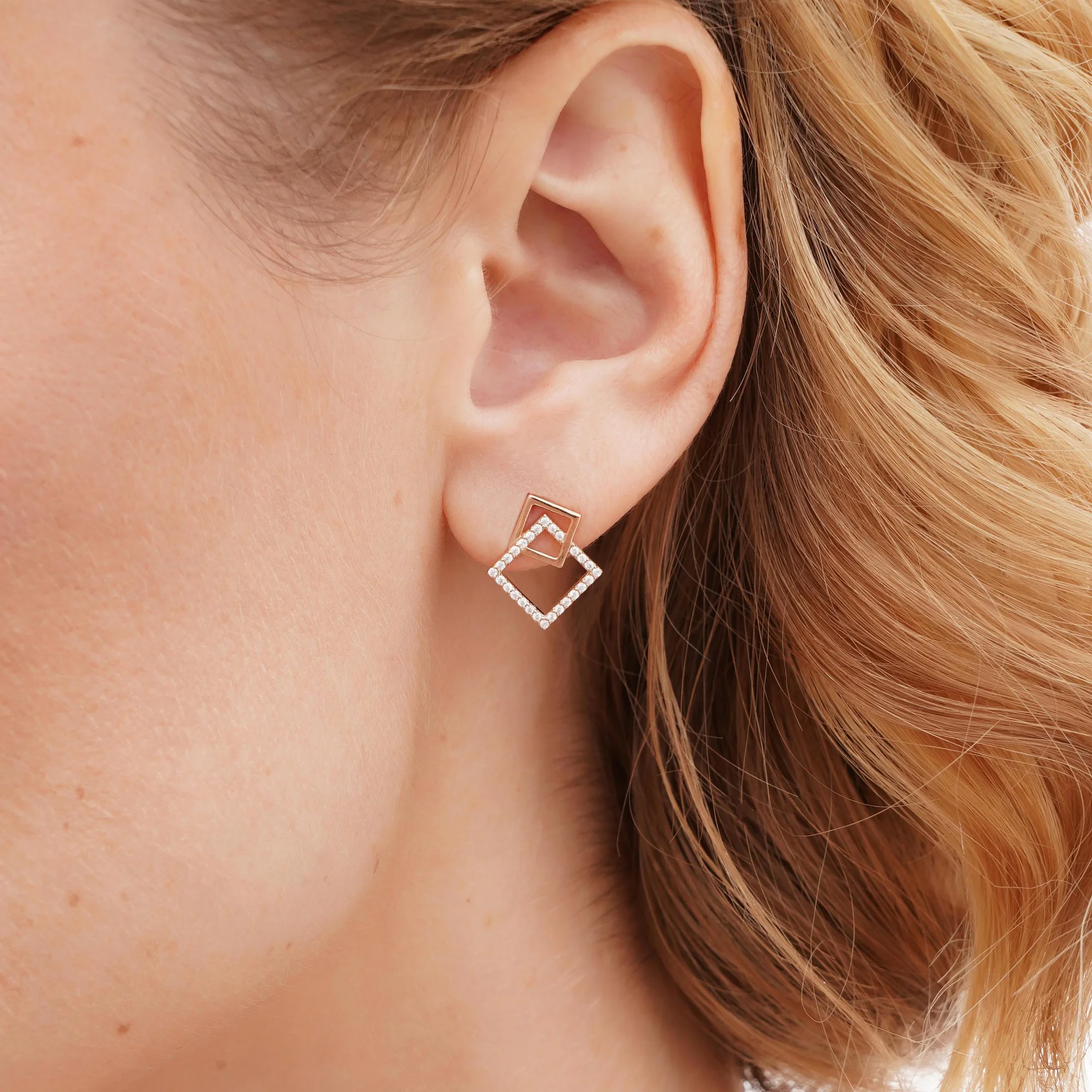 Сережки-пусети "Квадрат" з червоного золота з фіанітами - 1803974 - 2