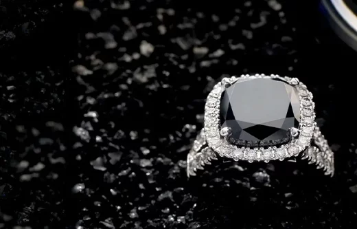 Черный бриллиант: камень, бросающий вызов обыденности