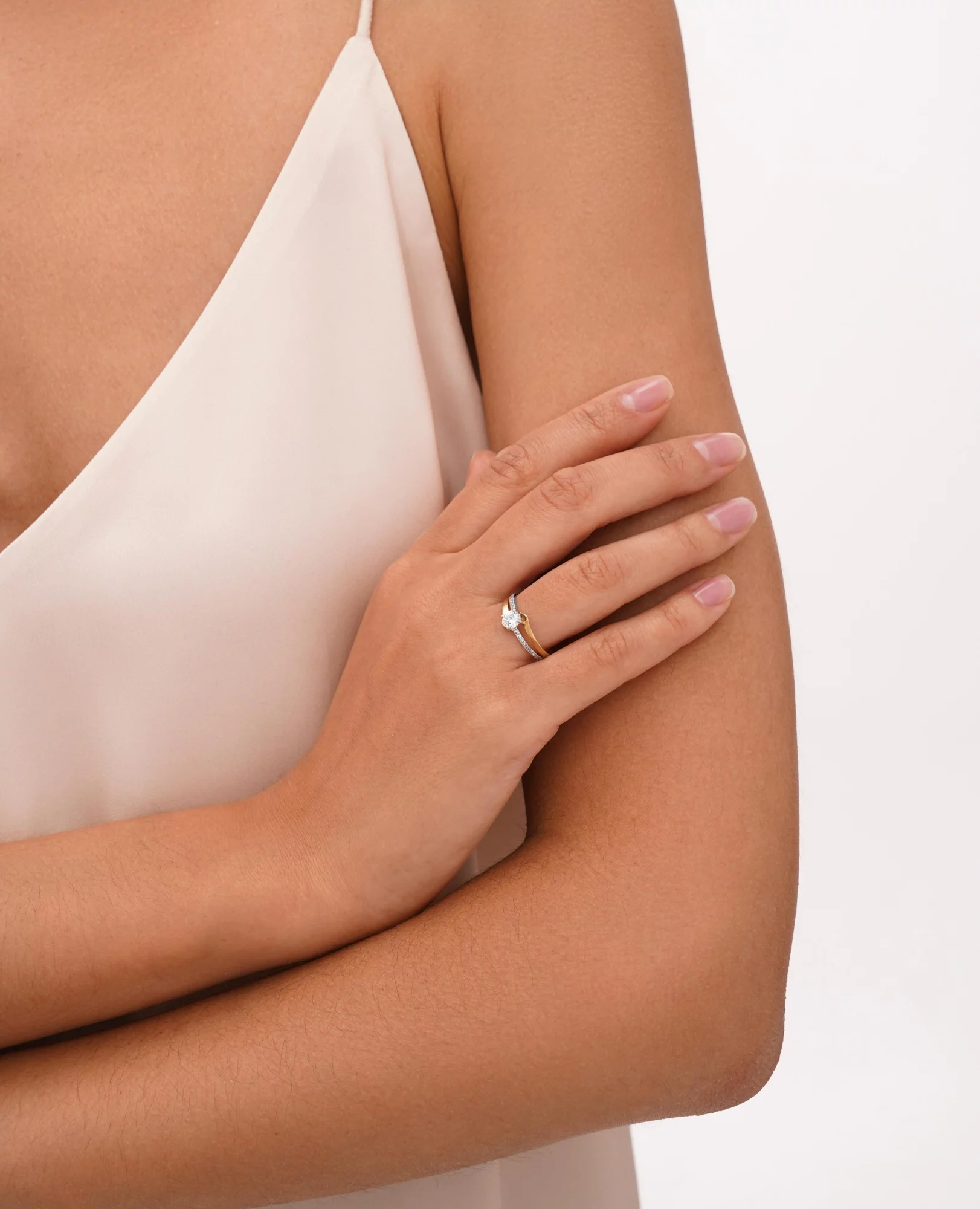 Двойное кольцо для помолвки из красного золота с фианитами - 1559538 – изображение 3