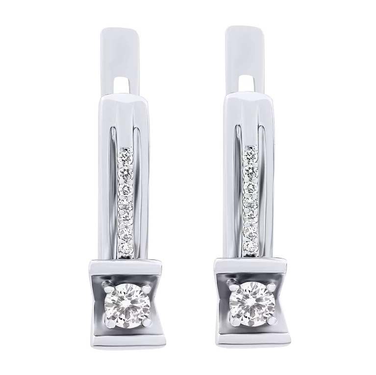 Сережки з білого золота з діамантом. Артикул 23020ббрил: ціна, відгуки, фото – купити в інтернет-магазині AURUM