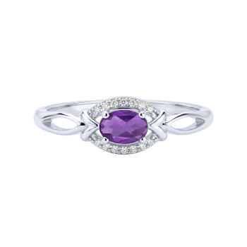 Серебряное кольцо "Овал" с аметистом и фианитами - 2299252