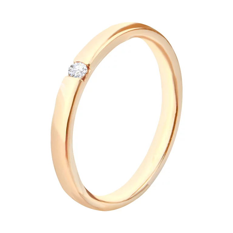 Обручальное кольцо из красного золота с бриллиантом. Артикул КОА7103: цена, отзывы, фото – купить в интернет-магазине AURUM
