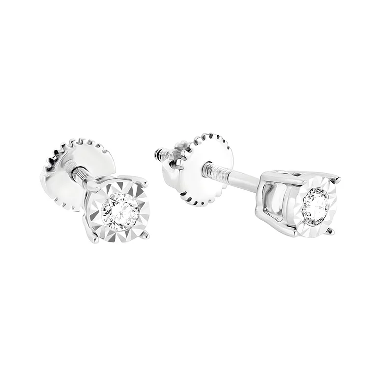 Сережки-гвоздики з білого золота з діамантом і алмазною гранню. Артикул С341108010б: ціна, відгуки, фото – купити в інтернет-магазині AURUM