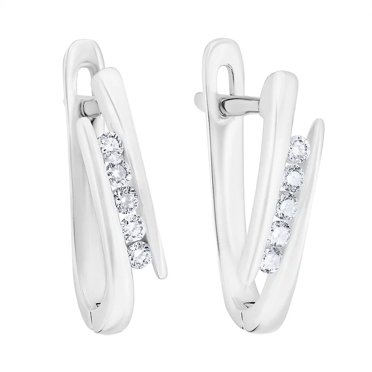 Сережки з білого золота з діамантами . Артикул С341172020б: ціна, відгуки, фото – купити в інтернет-магазині AURUM