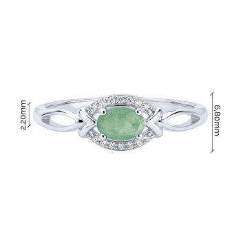 Серебряное кольцо "Овал" с изумрудом и фианитами - 2299250