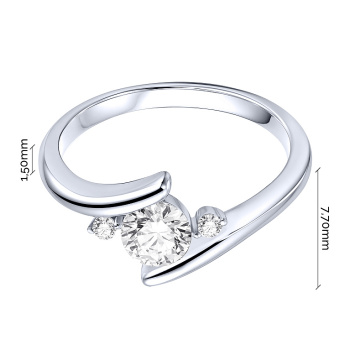 Серебряное кольцо с фианитами - 2279900