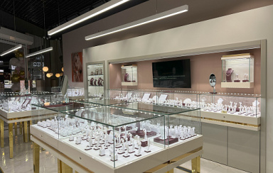 ТРЦ Lavina Mall - Ювелірний бутік AURUM
