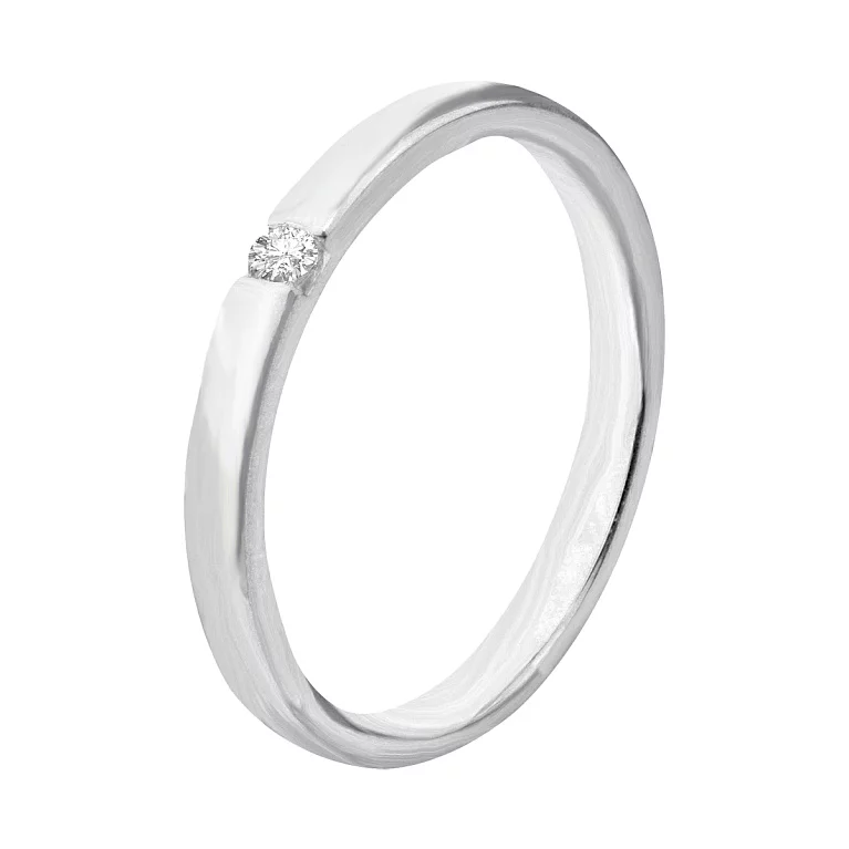 Обручальное кольцо из белого золота с бриллиантом. Артикул КОА7103/1: цена, отзывы, фото – купить в интернет-магазине AURUM