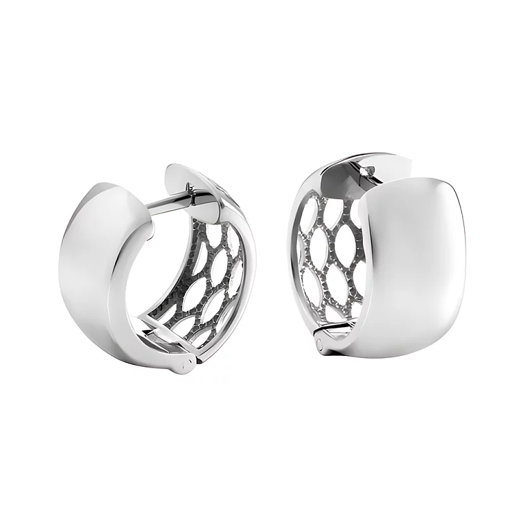 Серьги-кольца из серебра с лаконичными вырезами. Артикул 7502/ВС-360р: цена, отзывы, фото – купить в интернет-магазине AURUM