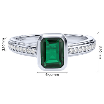 Серебряное кольцо с изумрудом и фианитами - 2287914