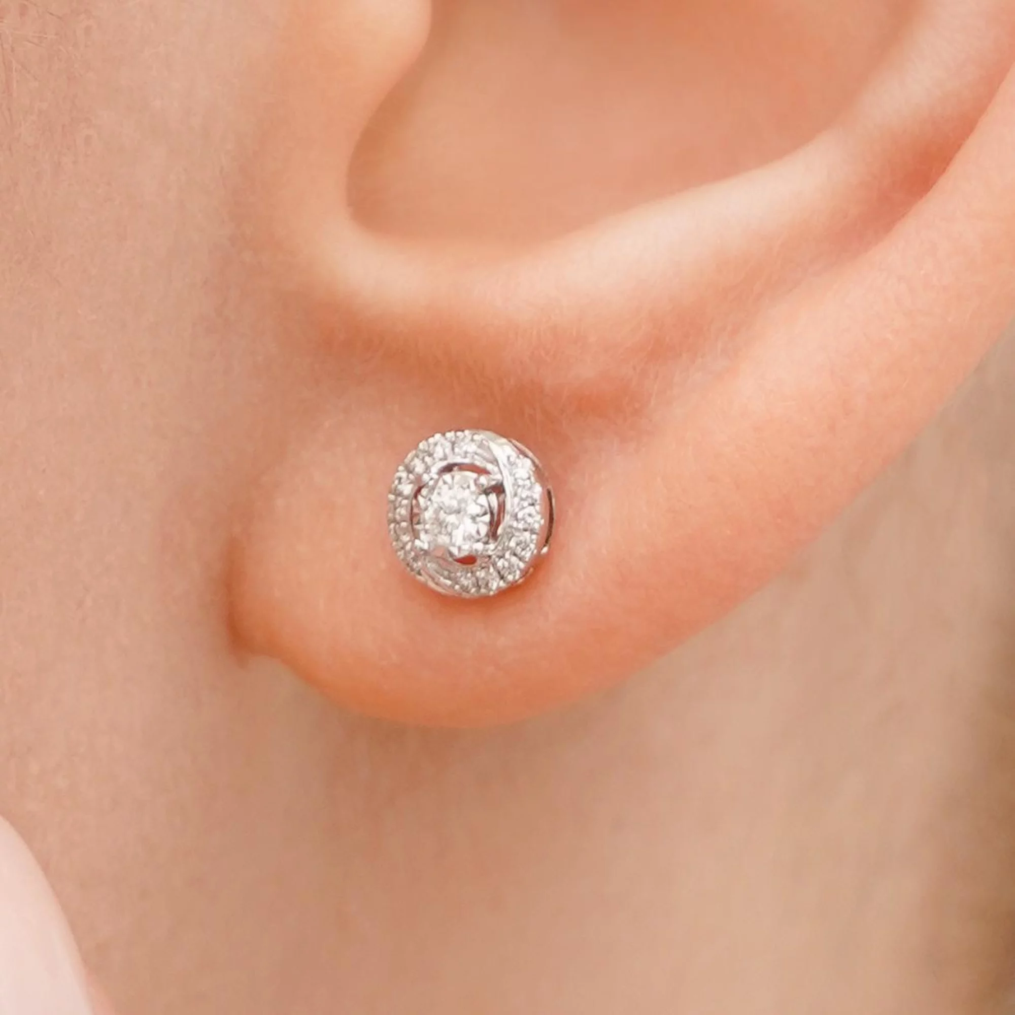 Сережки-гвоздики з білого золота з діамантами - 1514624 – зображення 2