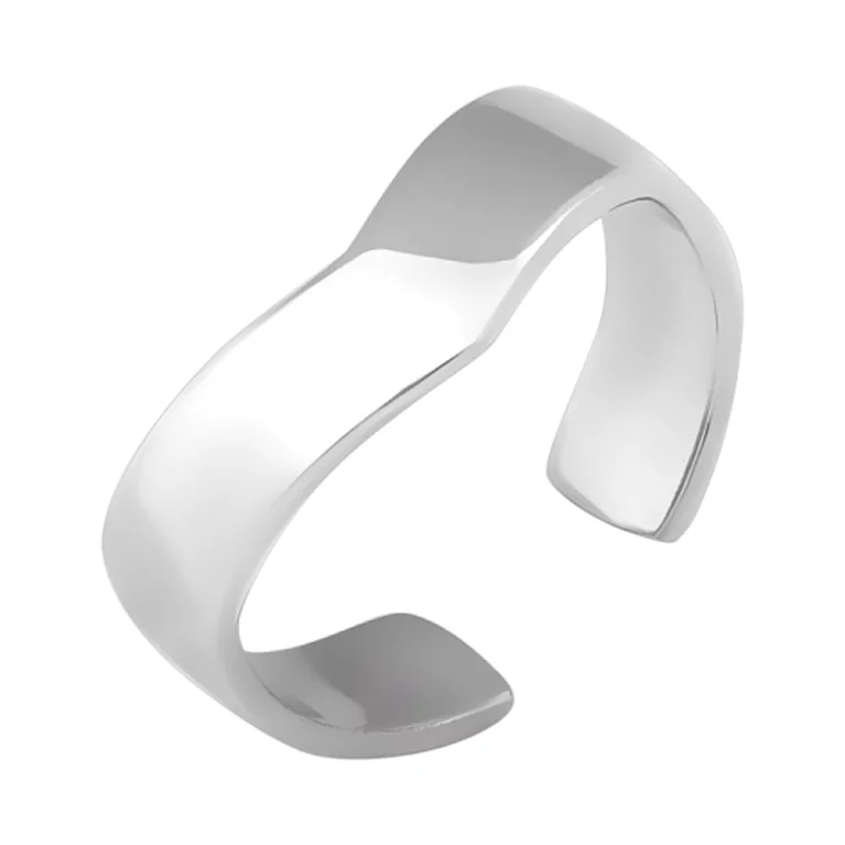Кольцо серебряное в форме сердечка. Артикул 7501/ВС-111/1р: цена, отзывы, фото – купить в интернет-магазине AURUM
